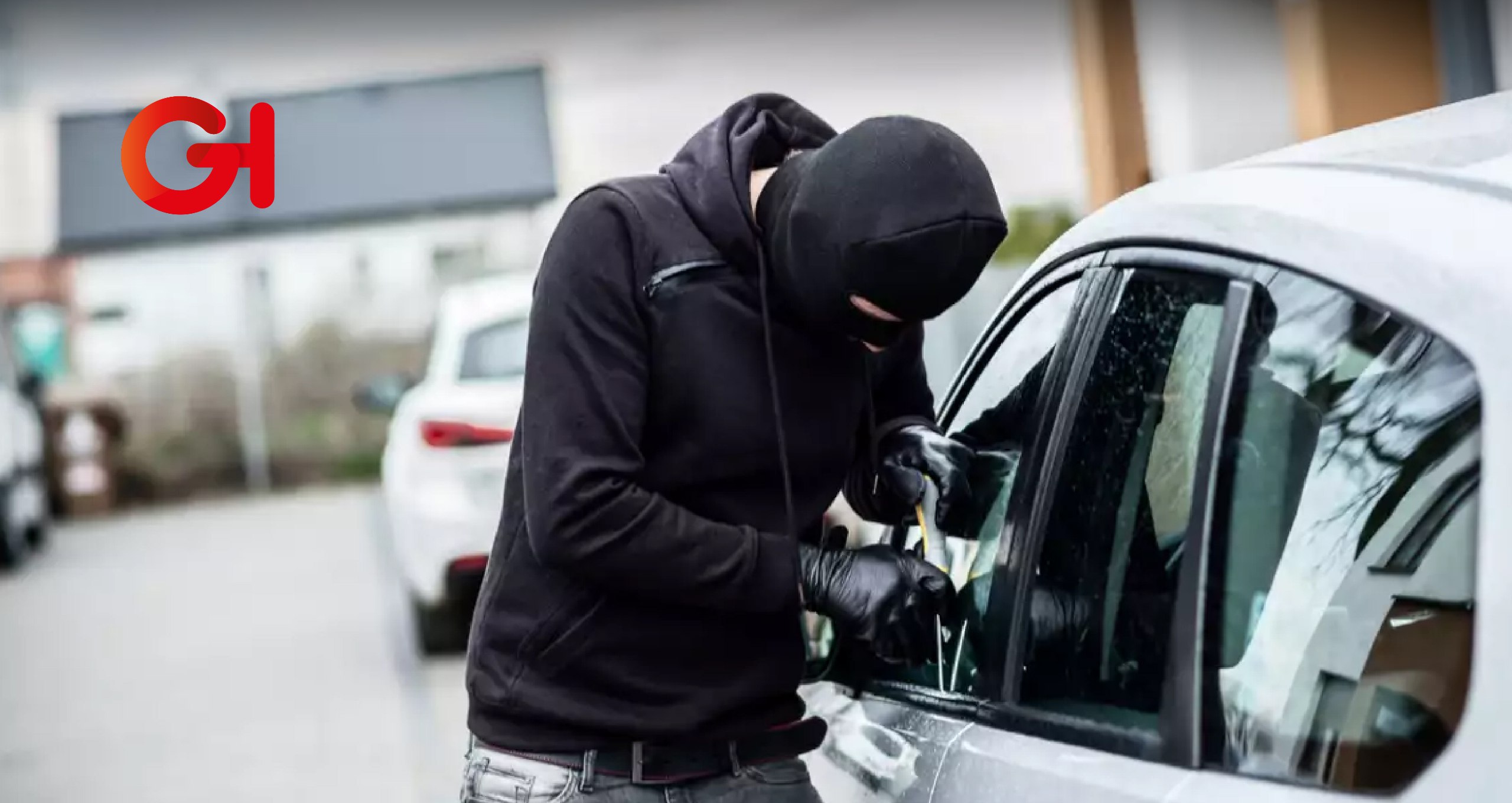 Despliegan operativo en Acaxochitlán tras robo a mano armada de automóvil