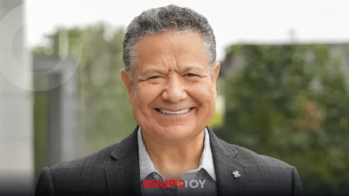 Julio Menchaca se posiciona entre los gobernadores mejor evaluados en México, según Mitofsky