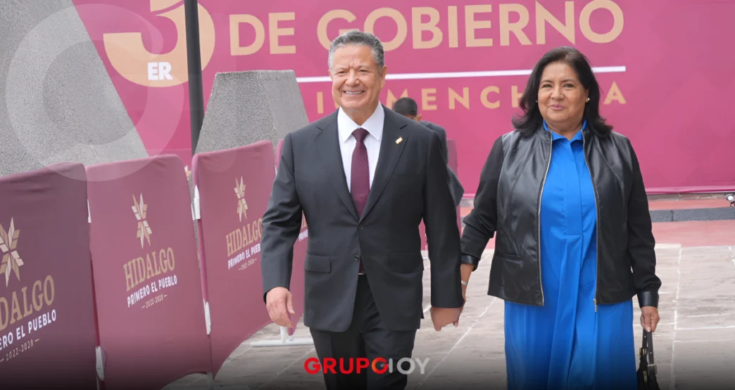 Julio Menchaca rinde su tercer informe de gobierno