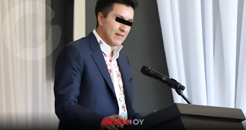 César Román M. V., excontralor de Hidalgo vinculado a la "Estafa Siniestra", es liberado en EE.UU.