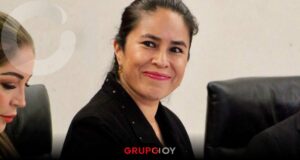 Simey Olvera rinde su primer informe entre ovaciones y respaldo hidalguense