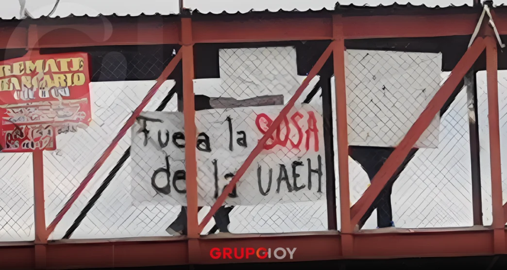 La UAEH 'auxilia' a La Sosa Nostra en el día de la autonomía universitaria