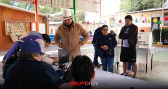 Hidalgo escucha a la gente en la consulta ciudadana del Parque Ecológico