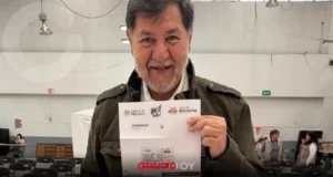 Noroña obtiene su tarjeta del Bienestar pese a sueldo de más de 130 mil pesos