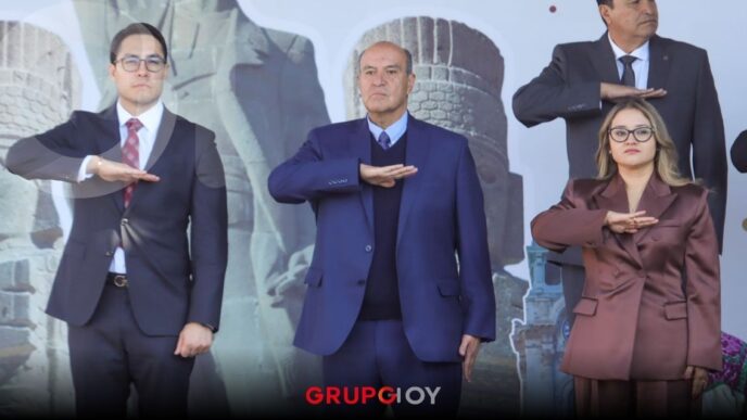 Naty Castrejón participa en evento cívico por los 157 años del Estado de Hidalgo