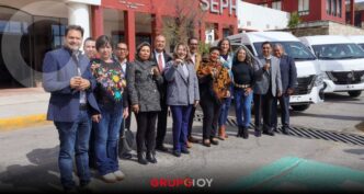 SEPH entrega vehículos a escuelas normales en Hidalgo para fortalecer la educación pública