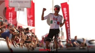 ¡A un paso del titulo! Isaac del Toro gana en Jebel Hafeet y es líder del UAE Tour 2026