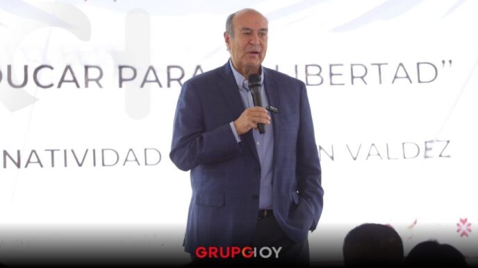 SEPH impulsa la conferencia “Educar para la libertad” en el COBAEH Tulancingo para fortalecer los valores