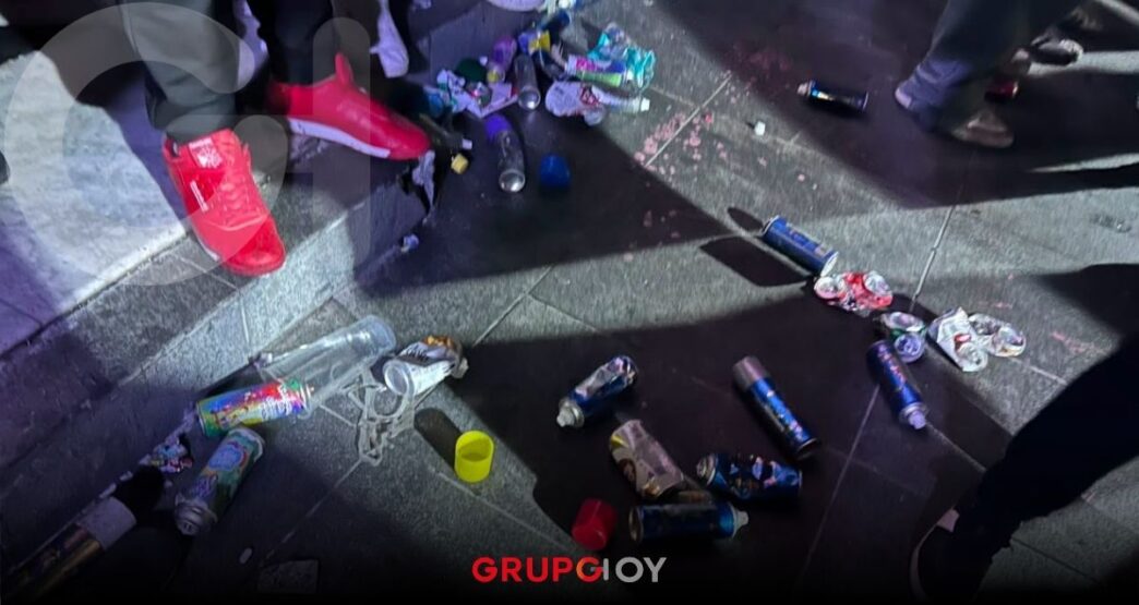 Retiran hasta 8 toneladas de basura en Pachuca tras celebraciones por las victorias de México