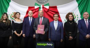 Naty Castrejón presenta resultados educativos ante el Congreso de Hidalgo
