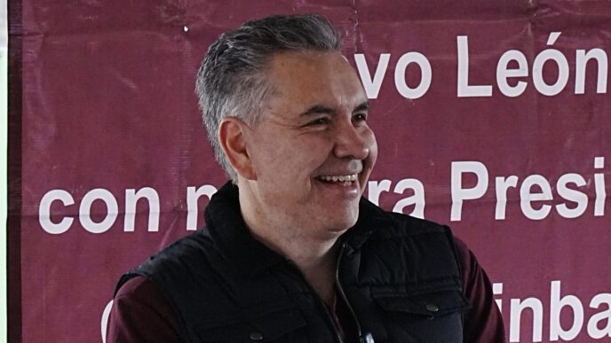 Waldo Fernández reconoce avances de la política nacional de vivienda en Nuevo León