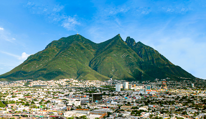 Sistema anticiclónico sobre Nuevo León genera condiciones de calor y sequía