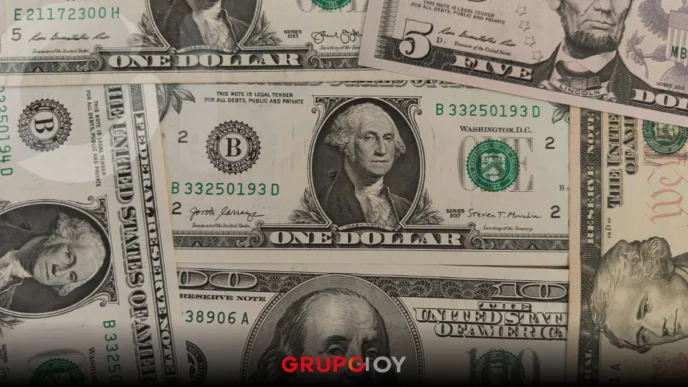 Claudia Sheinbaum miente: El dólar no está a 14.40 pesos