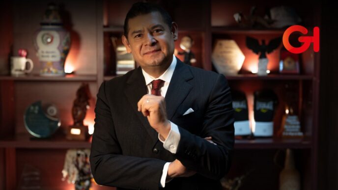 Alejandro Armenta y la BUAP firman convenio en materia deportiva