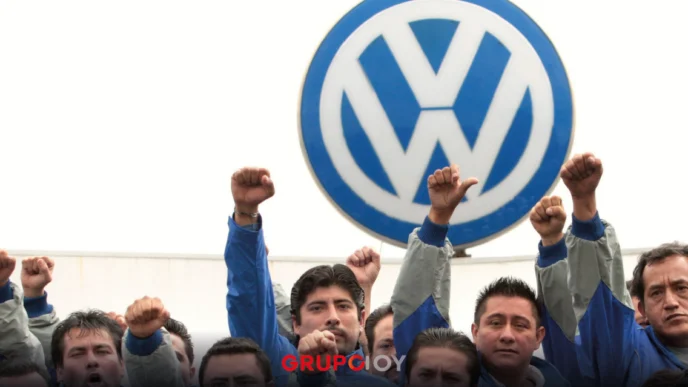 Conflicto salarial en Volkswagen Puebla llega a tribunales federales