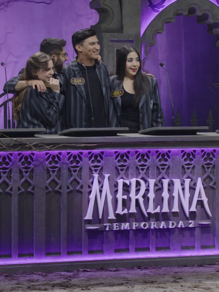 Marco Antonio Regil conduce 101 excluidos dijeron, el especial de Netflix