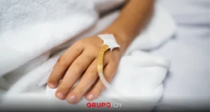 Nariz Roja refuta a Sheinbaum sobre abasto de medicinas contra el cáncer