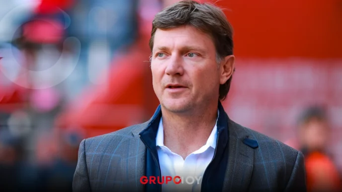 La crisis del Puebla deja a Hernán Cristante en la cuerda floja