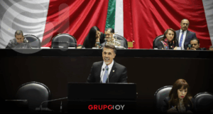 Sergio Mayer sugiere que merece La Casa de los Famosos tras seis iniciativas de ley