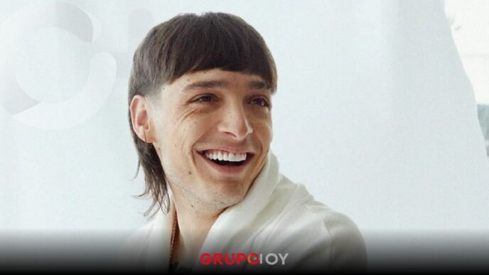 San Antonio, Texas, declara el "Día de Peso Pluma" y le entregan la llave de la ciudad