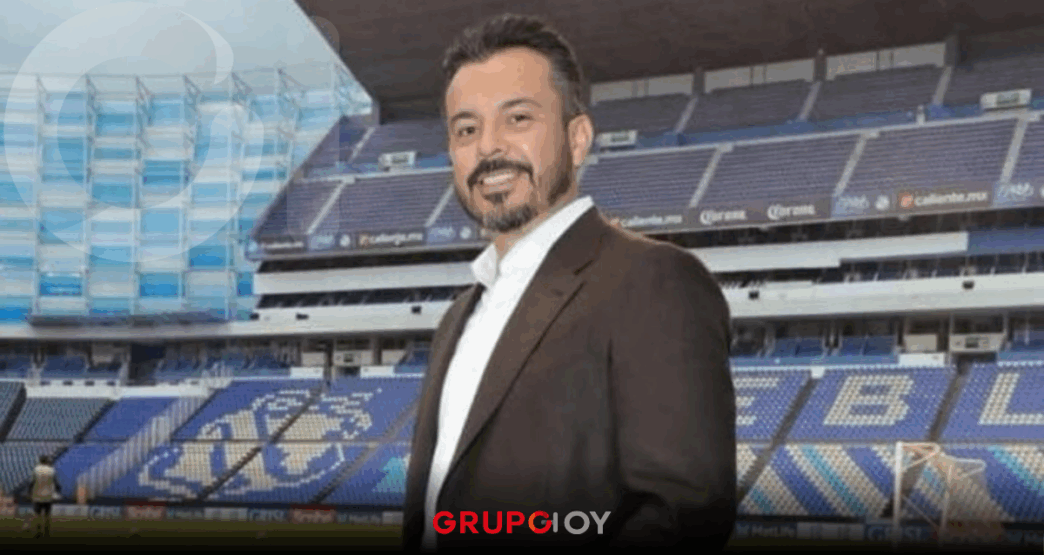 José Luis García Parra lanza muñeco para promocionar su imagen