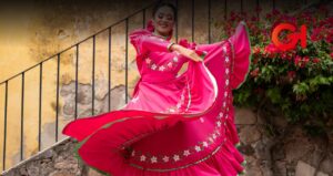 color rosa mexicano