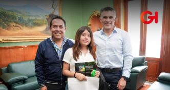 Fátima Jimena Cahuantzi presenta vajilla de coco en Londres