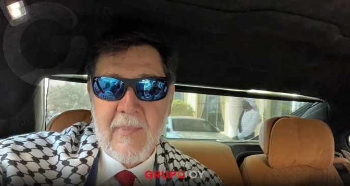 Gerardo Fernández Noroña viaja en BMW de 2.7 mdp en su paso por Emiratos Árabes Unidos