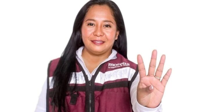 Balacean a alcaldesa de Ayotoxco en la autopista Amozoc-Perote