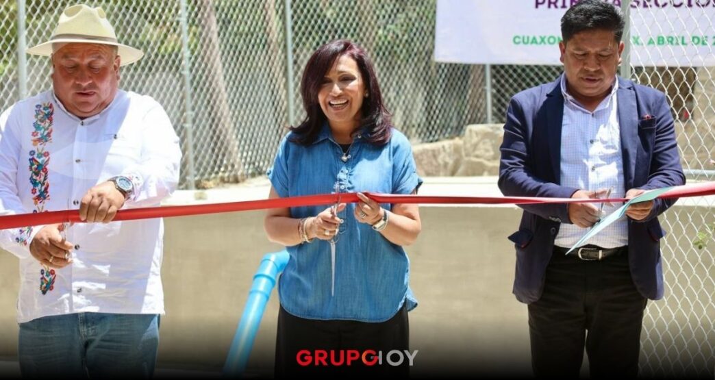 Lorena Cuéllar inaugura cinco obras en Cuaxomulco, Tlaxcala