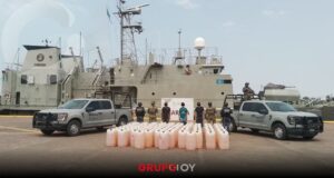 Semar asegura 6 mil litros de combustible y detiene a tres personas en Michoacán