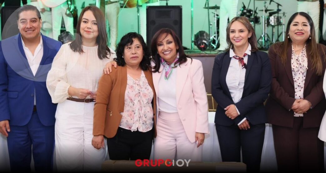 Lorena Cuéllar reconoce a madres trabajadoras del Poder Judicial de Tlaxcala