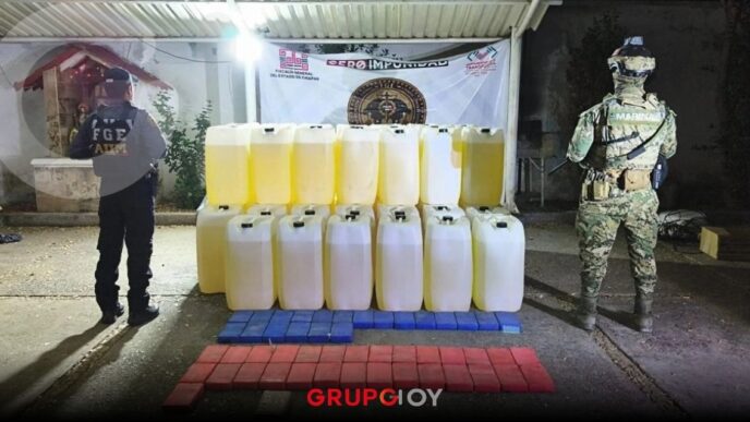 Semar asegura cocaína, armas y miles de litros de combustible en operativo en Chiapas