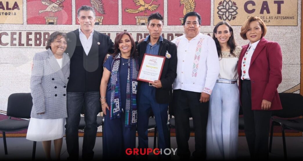 Tlaxcala celebra a sus artesanos; Lorena Cuéllar destaca cuarto lugar nacional en arte popular