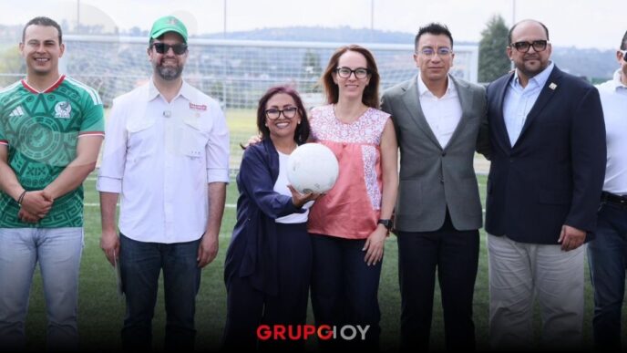 Lorena Cuéllar inaugura en Apetatitlán cancha del programa Mundial Social en Tlaxcala