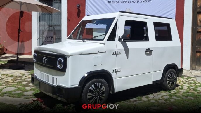 Tlaxcala presenta el TT1, un vehículo eléctrico solar económico