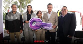 Lorena Cuéllar y Sectur presentan el Turibús que recorrerá los principales destinos de Tlaxcala