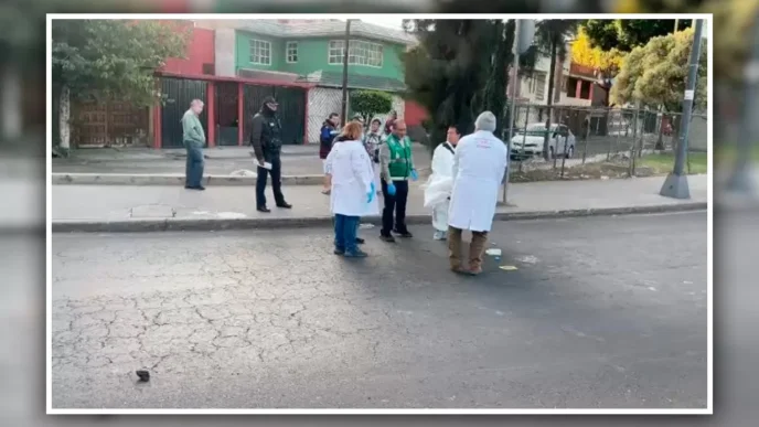 Mujer muere tras ser atropellada y conductor intenta huir