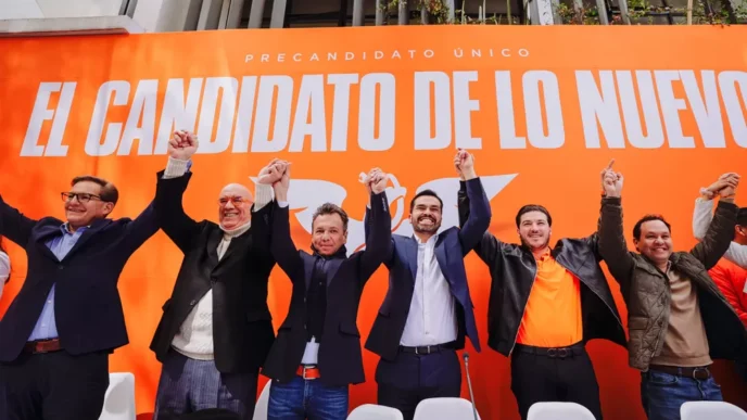 Jorge Álvarez se registra como precandidato presidencial por Movimiento Ciudadano