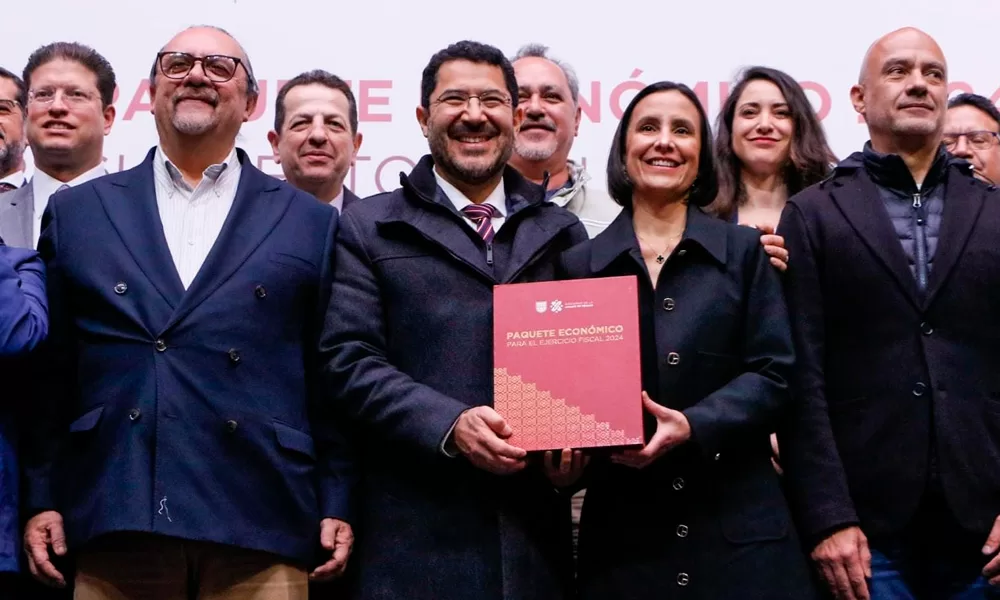 Martí Batres reitera descuentos y facilidades para el pago de impuestos locales