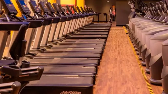 Tragedia en un Smartfit de Iztacalco: Hombre fallece mientras se ejercitaba en caminadora