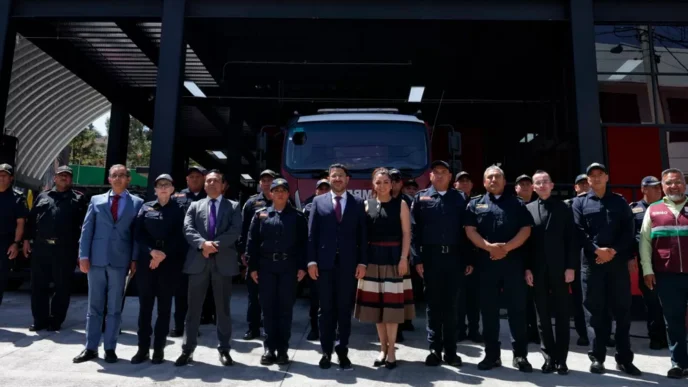 Martí Batres inaugura estación de bomberos en Milpa Alta