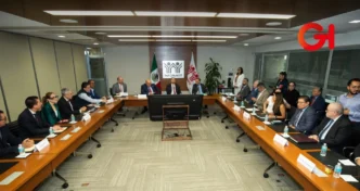 INFONAVIT crea constructora: 500,000 viviendas para trabajadores