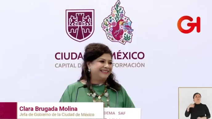Clara Brugada firma pacto para reducir emisiones de carbono en la CDMX