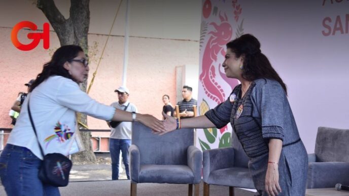 Clara Brugada encabeza su primera audiencia ciudadana en Santa Úrsula