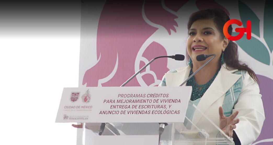Clara Brugada entrega más de 5 mil créditos de mejoramiento de vivienda