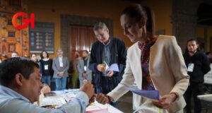 '¡Que viva la democracia!': Sheinbaum participa en la elección del Poder Judicial