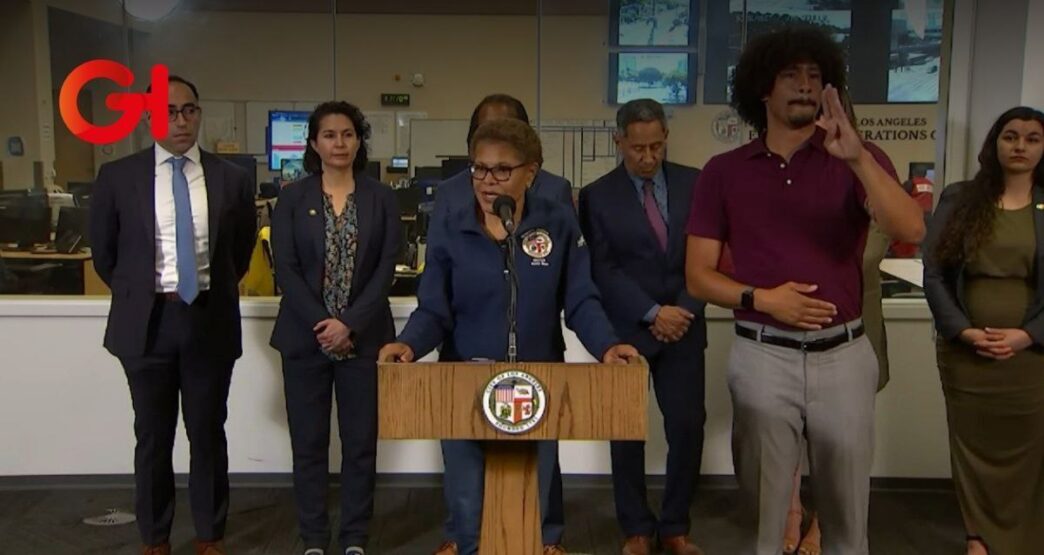 Los Ángeles declara toque de queda por protestas