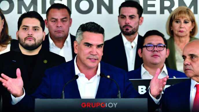 "Alito" Moreno enfrenta desafuero y denuncia a Morena en EU