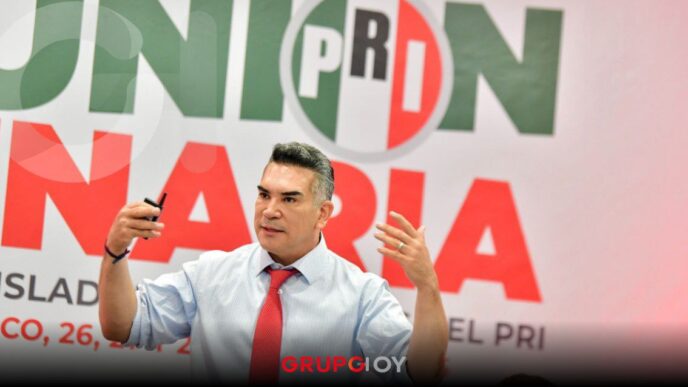 Alito Moreno denuncia a Fernández Noroña ante la FGR